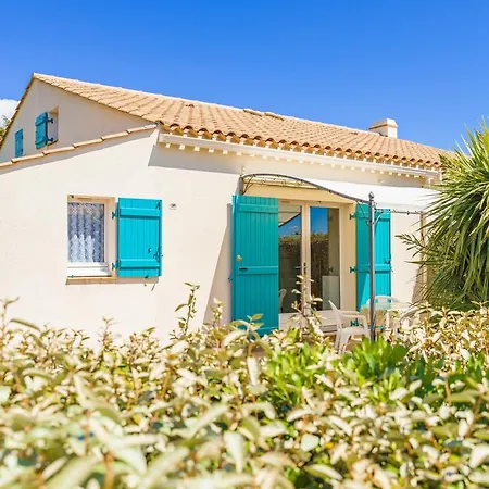 Apartmanhotel Lagrange Residences Domaine Du Grand Large Et Les Oceanides