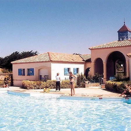 Apartmanhotel Lagrange Residences Domaine Du Grand Large Et Les Oceanides